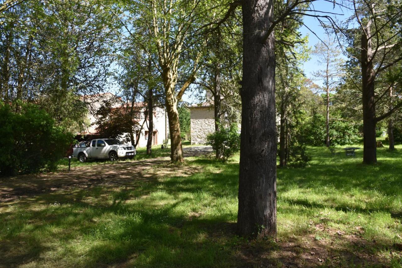 Domaine La Barre Dun-sur-Auron Exterior foto