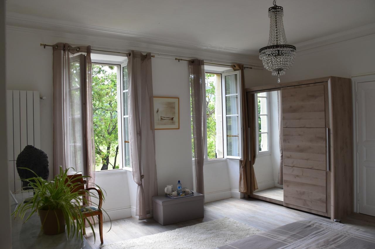 Domaine La Barre Dun-sur-Auron Exterior foto